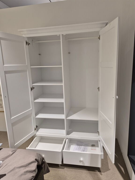 Kleiderschrank Oliver Furniture 40% Rabatt